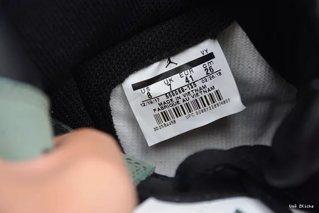 Comfortable Green" Retro 555088- Air "Clay 329 7967 1 Jordan 1107